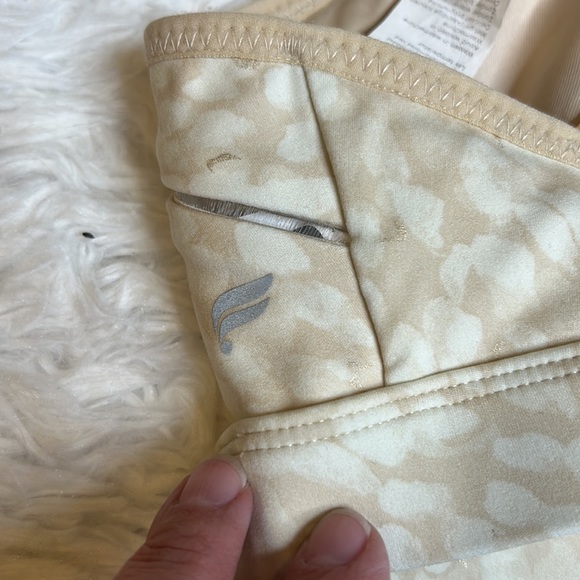Fabletics Cream Multi-patterned Adjustable Athletic Bra - Picture 8 of 8